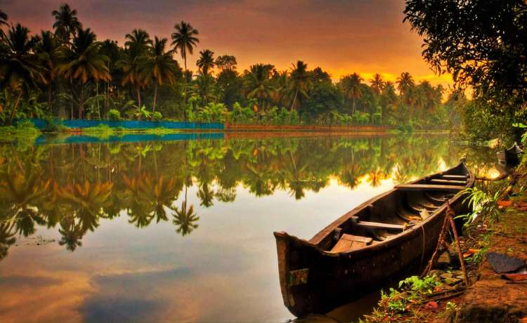Kutumb Magical Kerala Tour Package