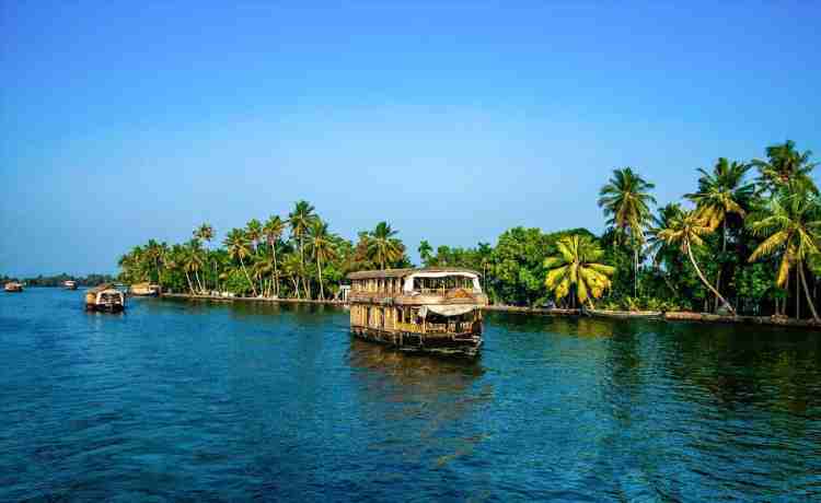 Grand Kerala Tour Package